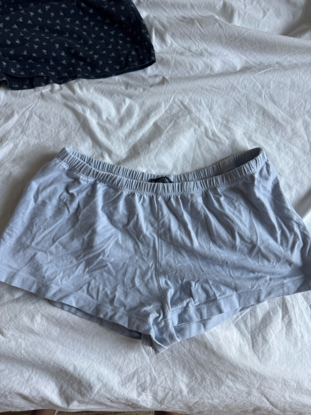 Brandy Melville Sleep Shorts and Tanks Lot - Picture 5 of 11